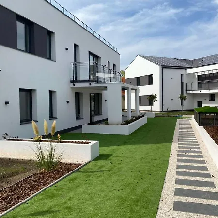 Oasis Apartment Hajduszoboszlo